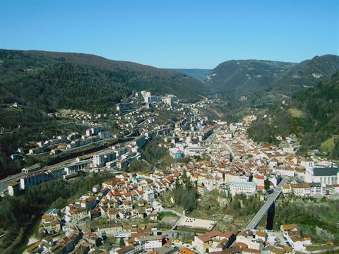 Saint Claude, vue aérienne - Jura - Franche Comté