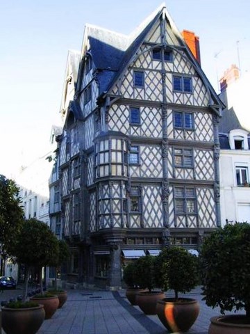 Angers, la maison d'Adam -  Maine et Loire - Pays de Loire