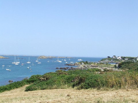 vue sur les Iles Chausey  dans la Manche