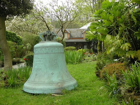 Villedieu les Poëles, entrée de la fonderie Cornille-Havard -  Manche - Normandie