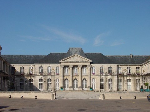 Commercy - château de Stanislas - Meuse - Lorraine