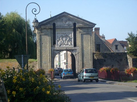 Bergues, la porte de Cassal - Nord