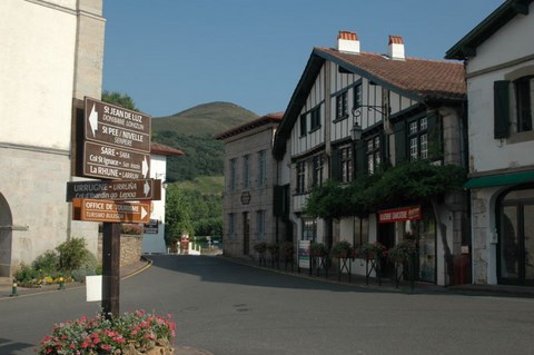 Ascain, maisons basques 