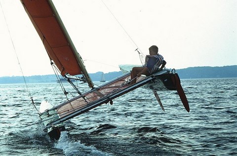 Aix les Bains, catamaran sur le lac du Bourget - Savoie