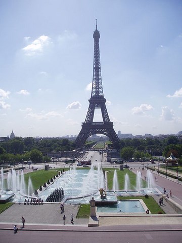 Paris, la tour Eiffel - Ile de France
