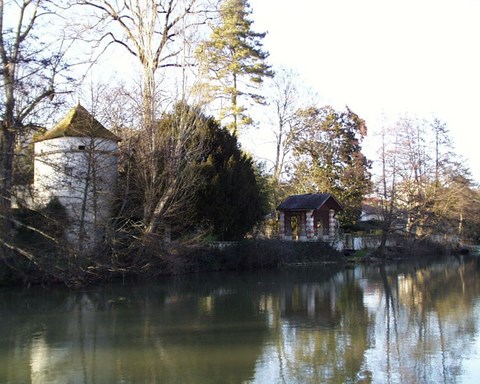 La Sèvre niortaise, près de Niort - Deux-Sèvres - Poitou-Charente