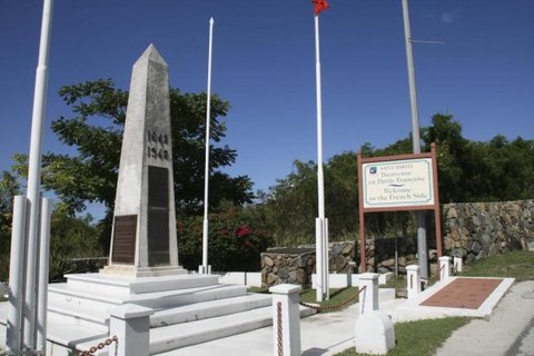 St Martin - Antilles Françaises, passage de frontière avec la partie Hollandaise