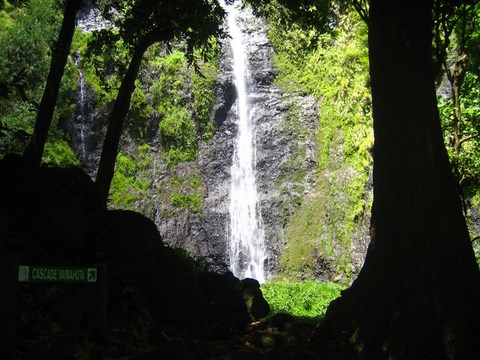 Tahiti, cascade Vaimahuta - Polynésie Française