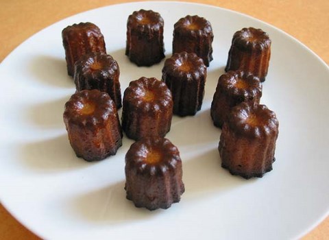 mini canneles bordelais - CC BY-SA 3.0